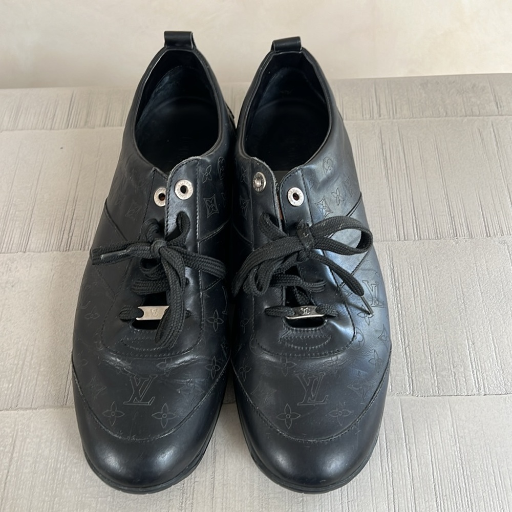 Louis Vuitton monogram sneakers - Picture 3 of 5